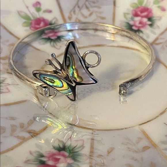 Vintage Sterling Silver Abalone Shell Butterfly Bracelet - Picture 4 of 6
